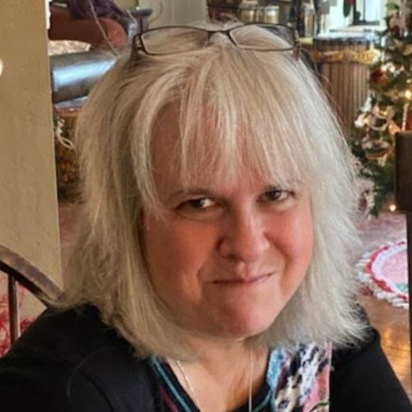 Meet your Posher, Sandy G - Picture 1 of 1